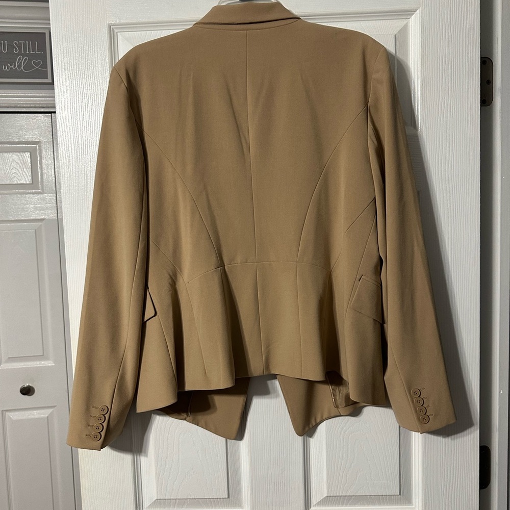 New York & Company Tan Blazer - Picture 9 of 16